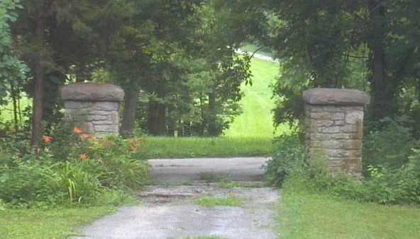 2088 Versailles Road, Frankfort, KY 40601